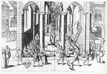 Calvinistas destruyendo estatuas en las iglesias católicas, 1566